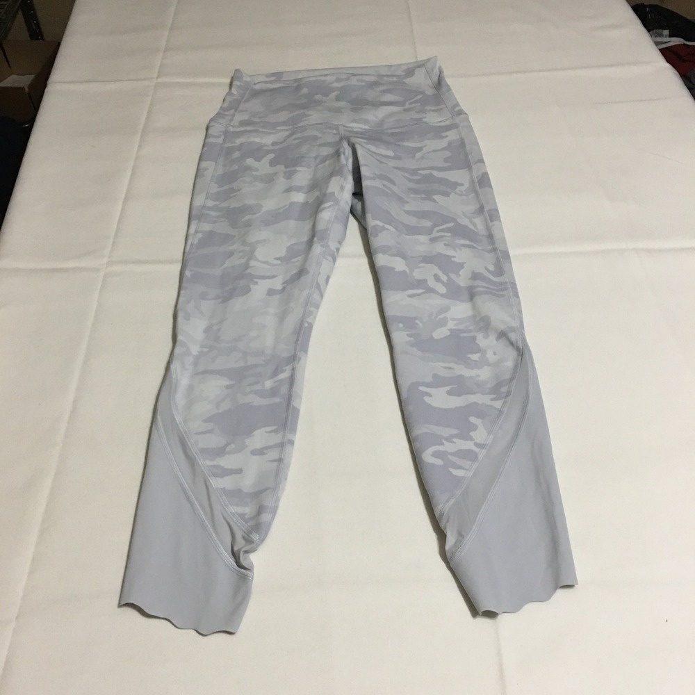 Lululemon Wunder Under High-Rise Crop 23" Updated Scallop Womens Leggings 8 Camo
